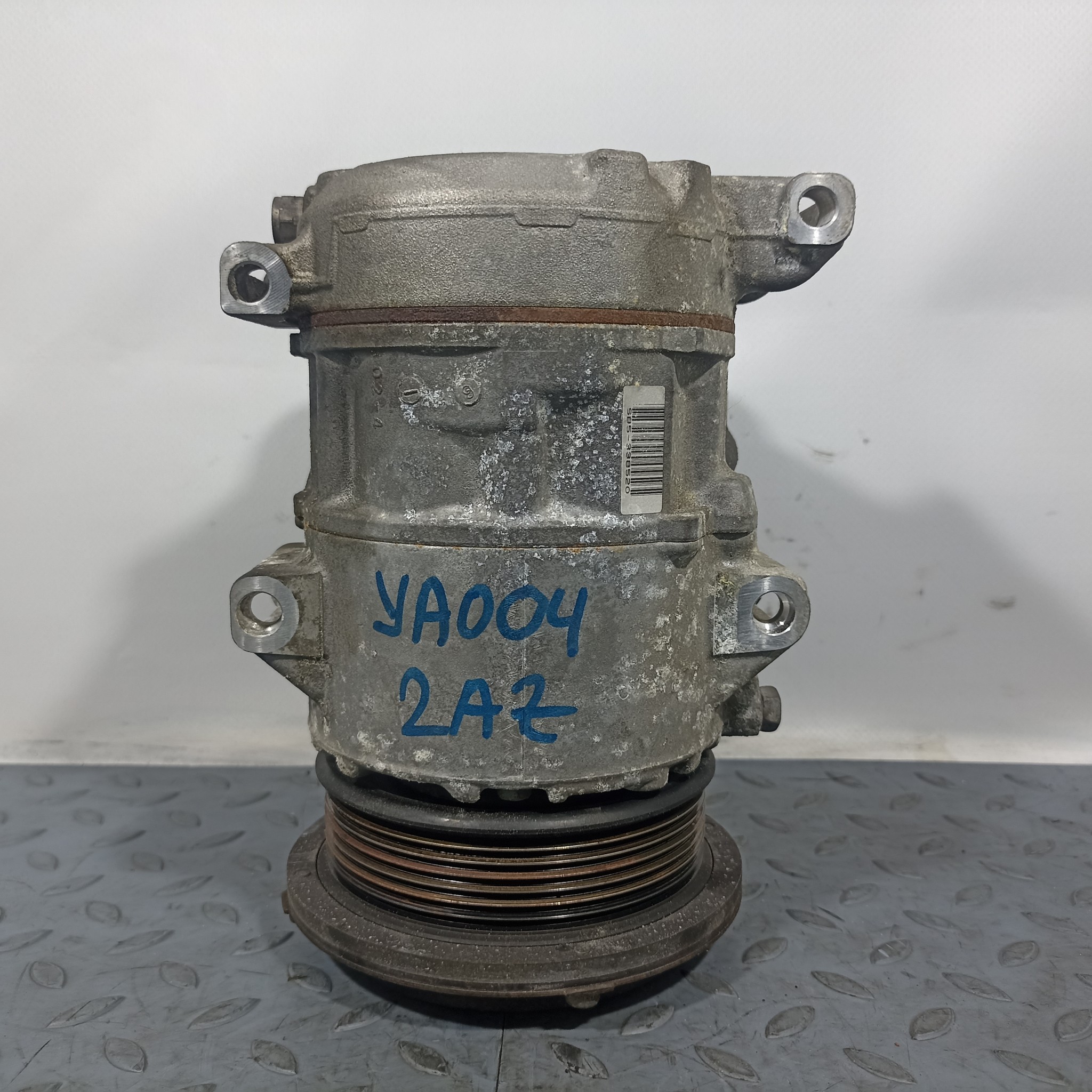 КОМПРЕССОР КОНДИЦИОНЕРА TOYOTA DAIHATSU 8831006240 YA004