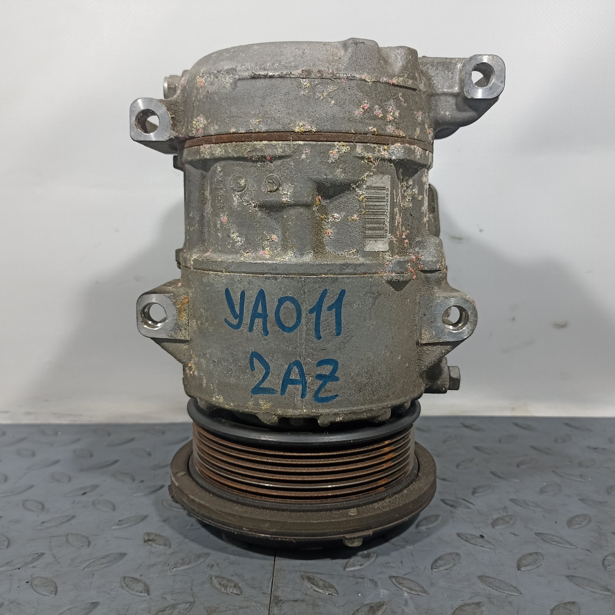 КОМПРЕССОР КОНДИЦИОНЕРА TOYOTA DAIHATSU 8831006240 YA011