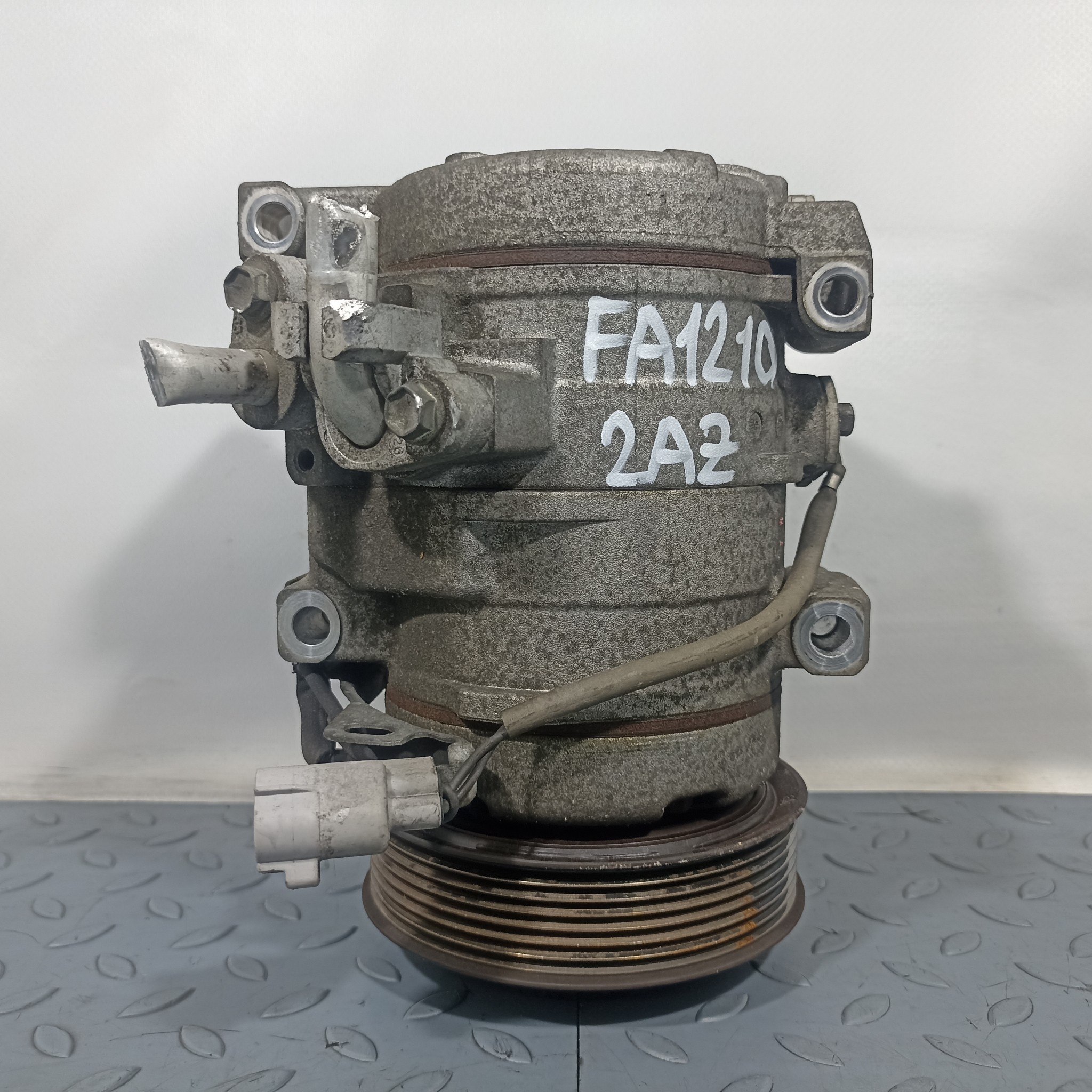 КОМПРЕССОР КОНДИЦИОНЕРА TOYOTA DAIHATSU 8831006240 FA1210Z