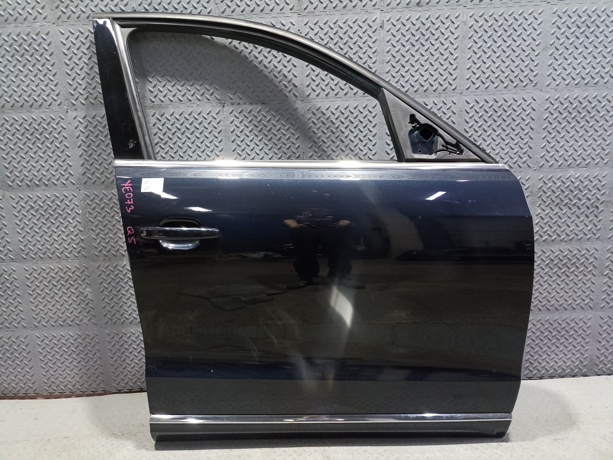 ДВЕРЬ AUDI Q5 8R0831052E ПЕРЕДНЯЯ ПРАВАЯ черный, LX5R YE073