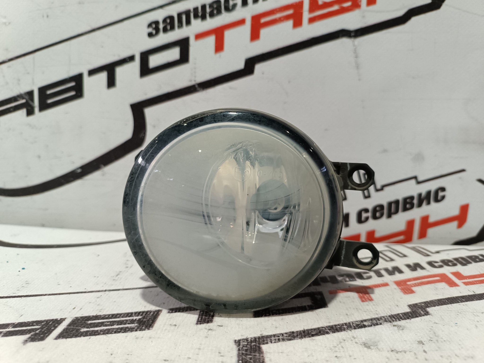 ТУМАНКА TOYOTA DAIHATSU SUBARU LEXUS SUZUKI MITSUBISHI ЛЕВАЯ 812200D040 D443