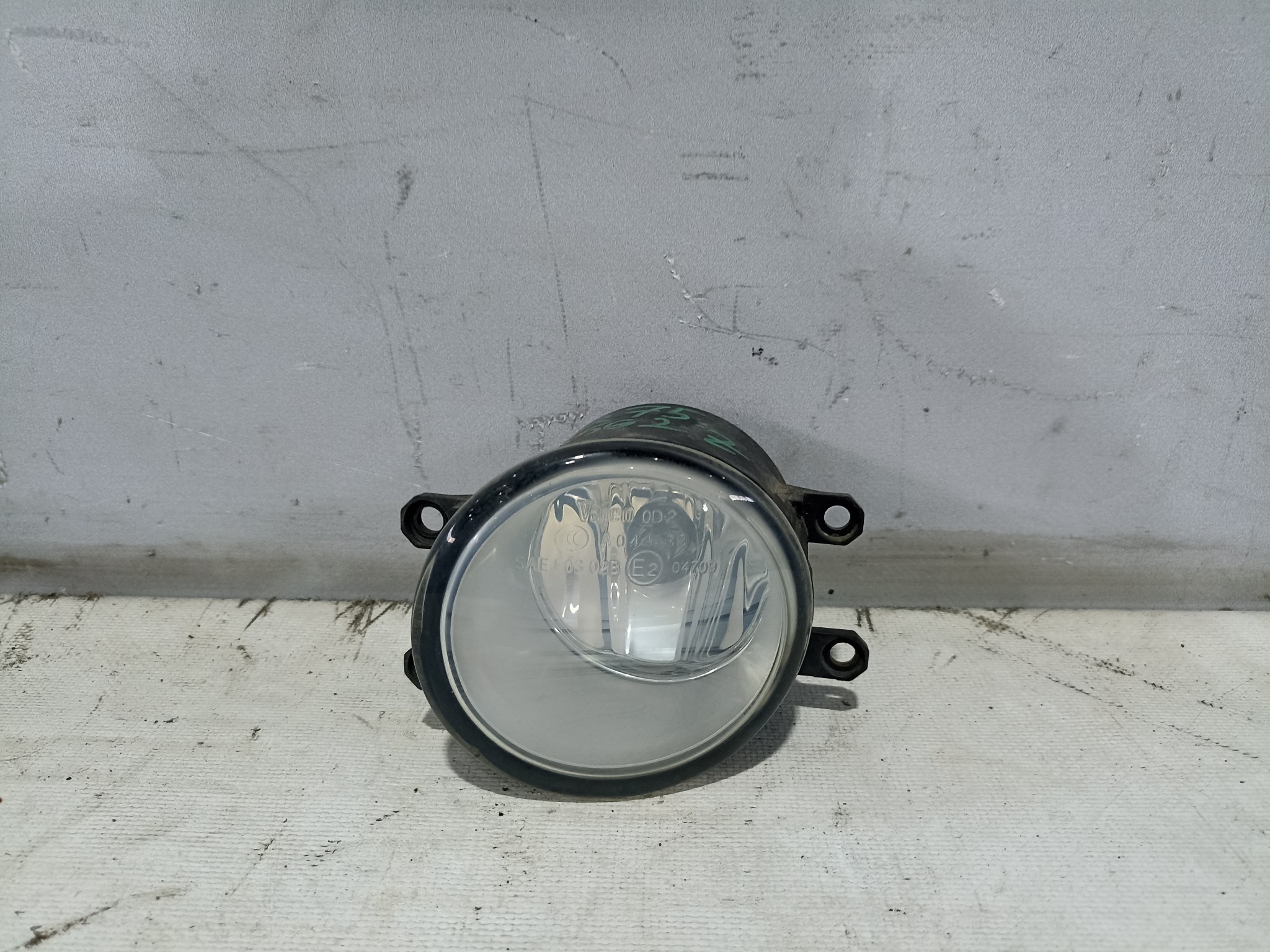 ТУМАНКА TOYOTA DAIHATSU SUBARU LEXUS SUZUKI MITSUBISHI ЛЕВАЯ 812200D040 XA5562Z