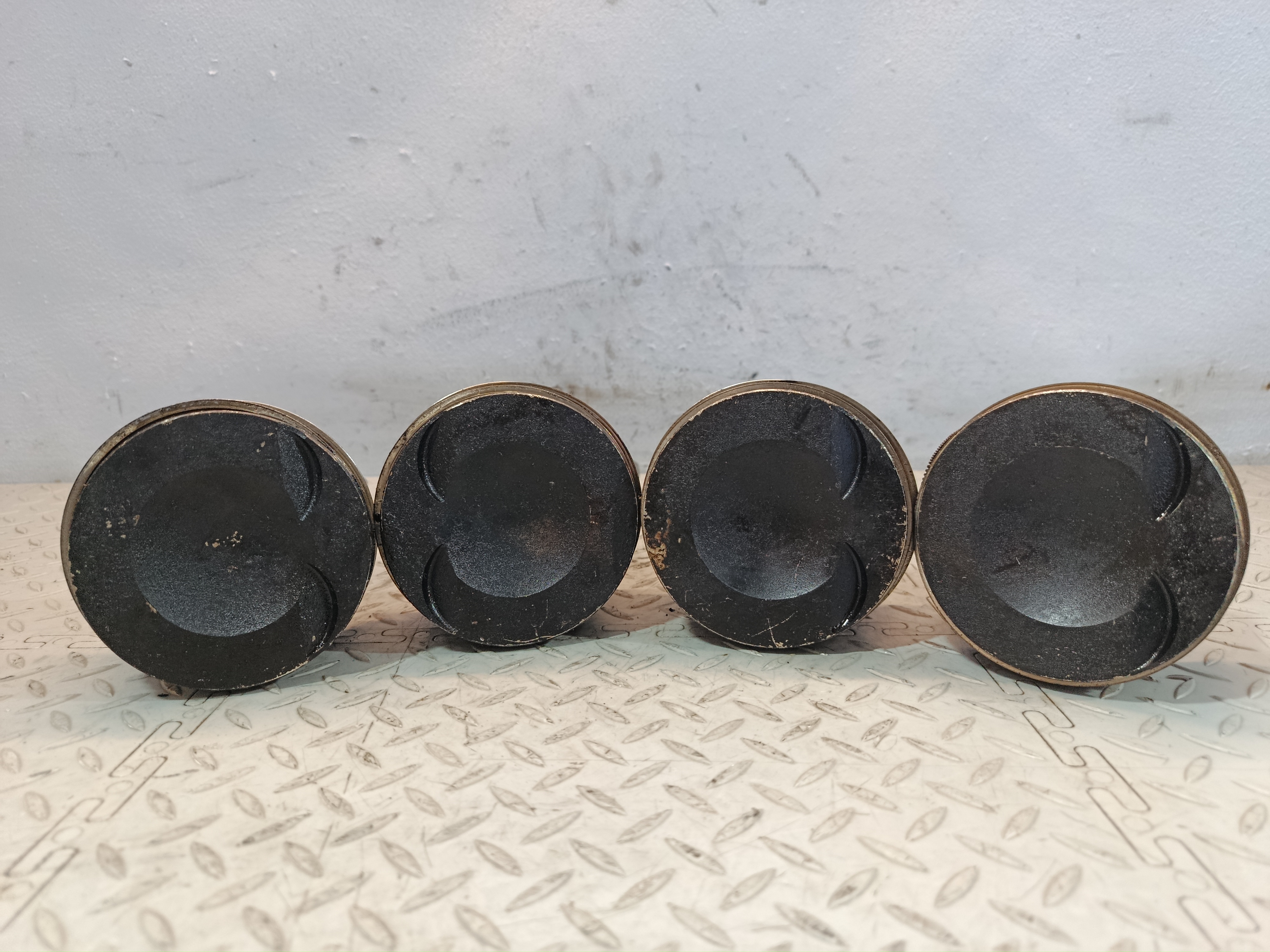 altText