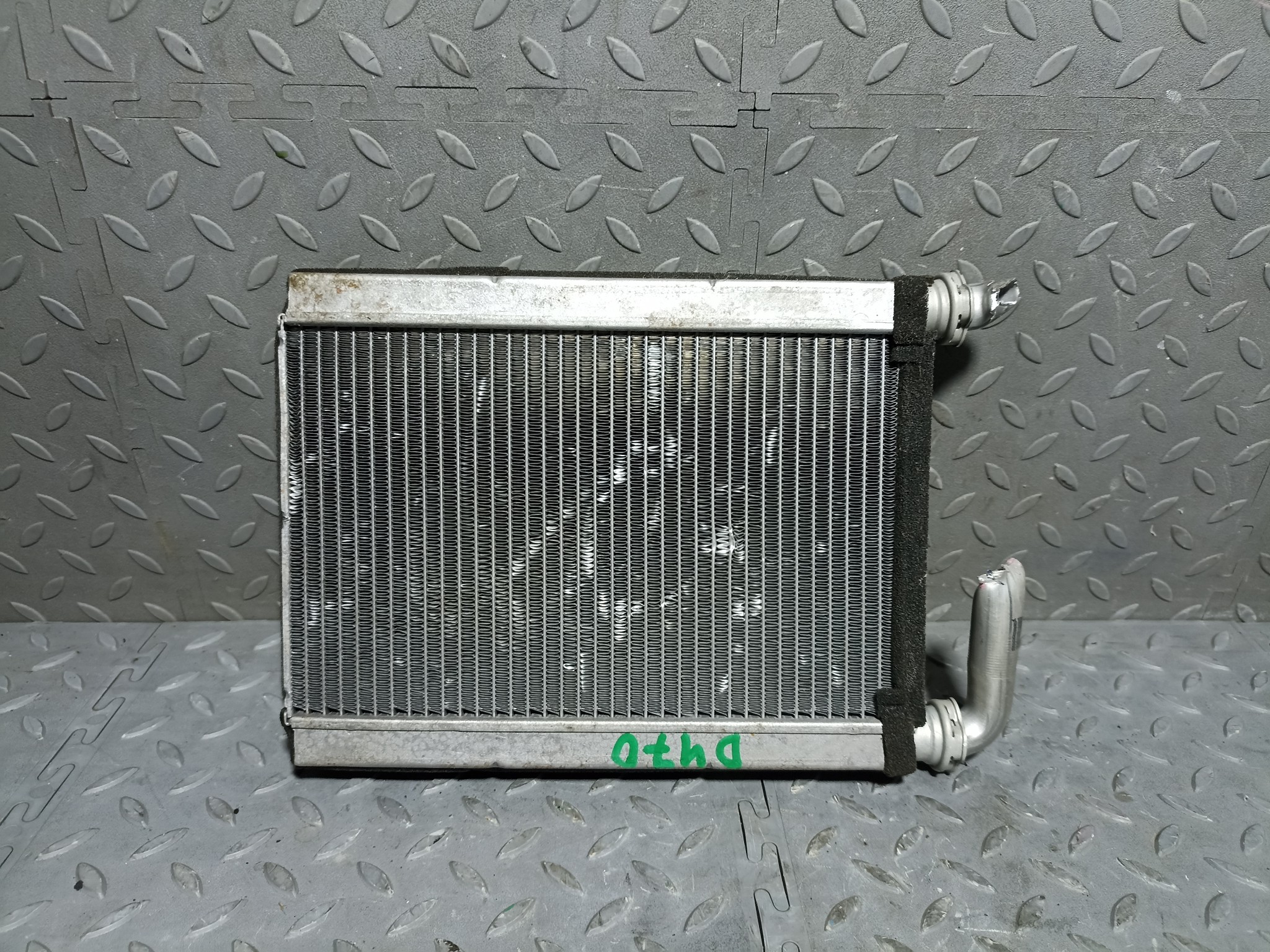 РАДИАТОР ПЕЧКИ TOYOTA 8710752010 D470