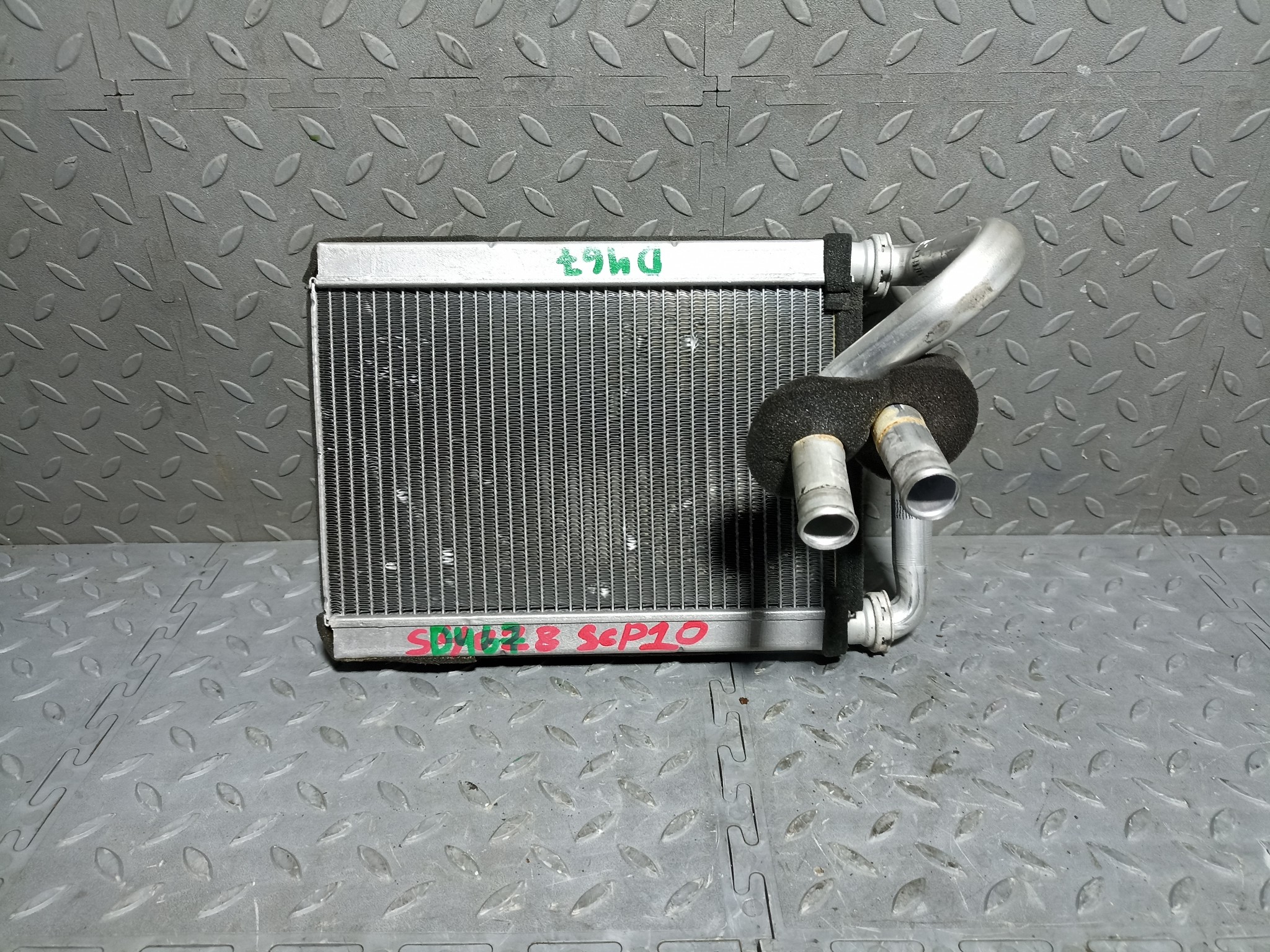 РАДИАТОР ПЕЧКИ TOYOTA 8710752010 D467