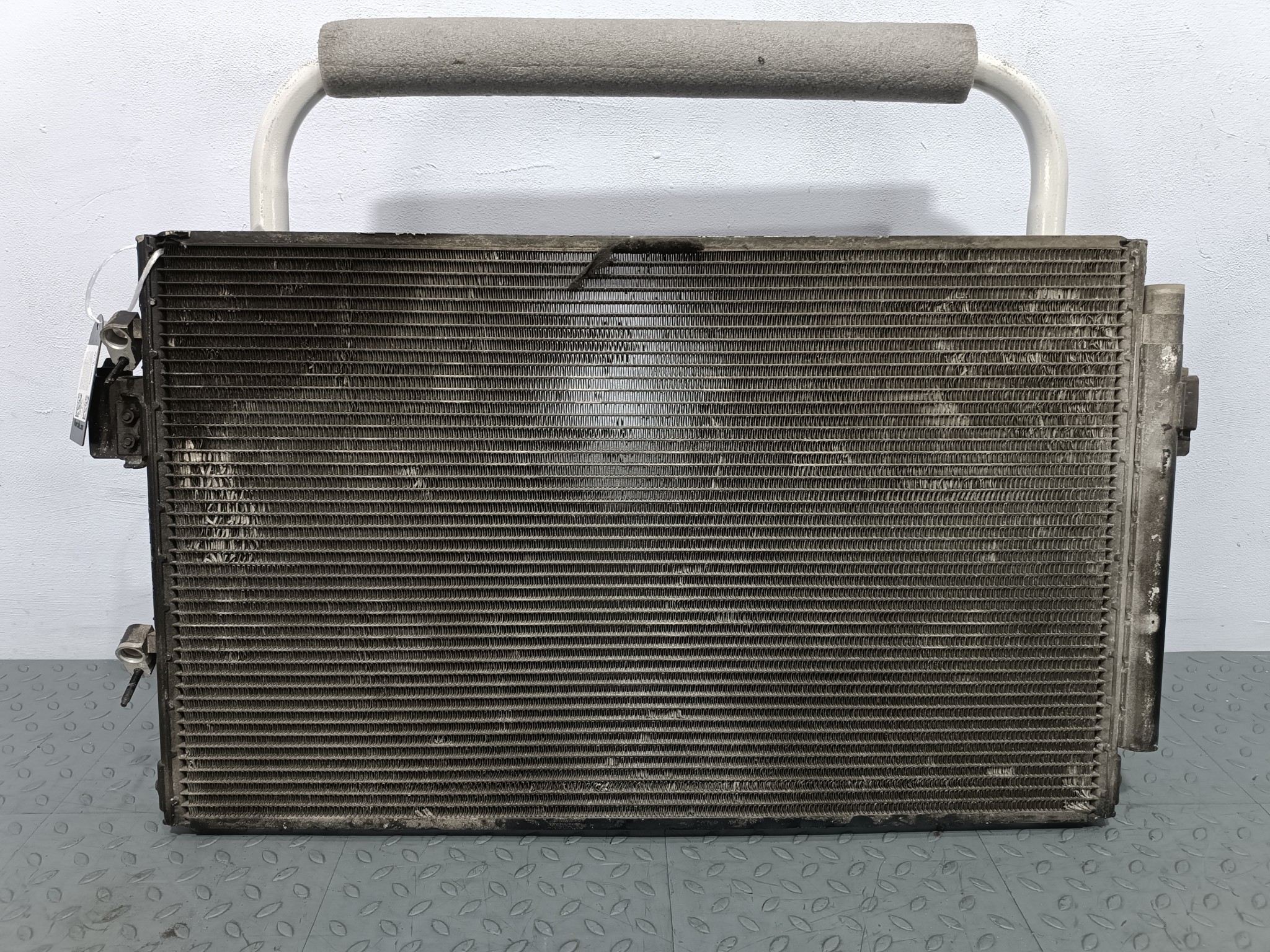 РАДИАТОР КОНДИЦИОНЕРА MITSUBISHI MR283982 XE364